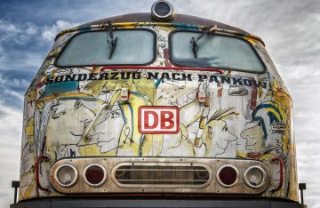 Zum Artikel über lustige Bahnansagen: Deutsche Bahn Sonderzug nach Pankow Udo Lindenberg